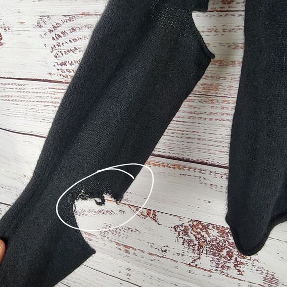 Skull Cashmere Sz XS Tyrone Sweater Top Cutout Slit Long Sleeve Black Goth Punk - Picture 6 of 11